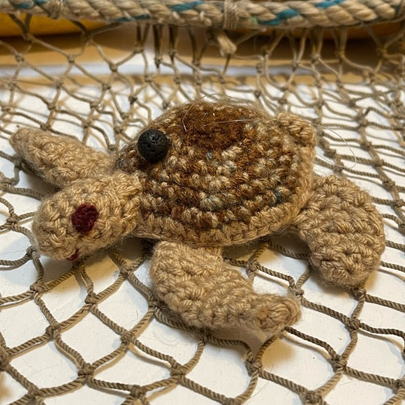 Crochet Brown & Tan Lava Bead Essential Oil Diffuser Sea Turtle Ornament SK - Picture 3 of 6